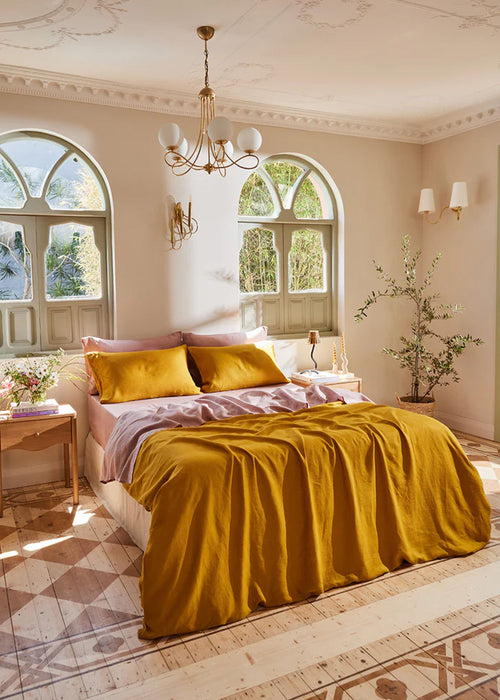 10 Summer Linen Colour Combinations to Give Your Bedroom a Sunny Outlook