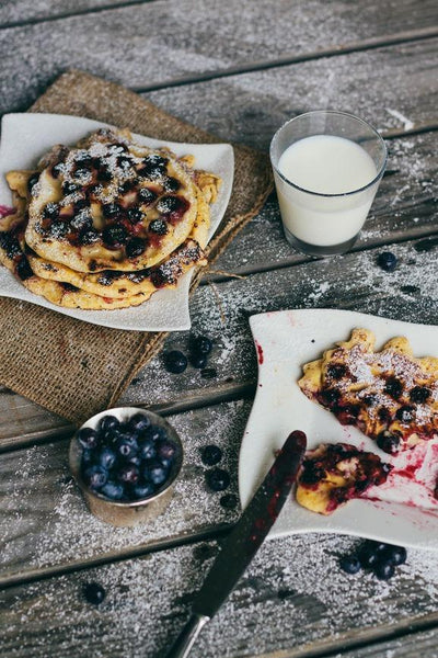 Breakfast in Bed Threads: The Ultimate Blueberry Lemon Pancakes