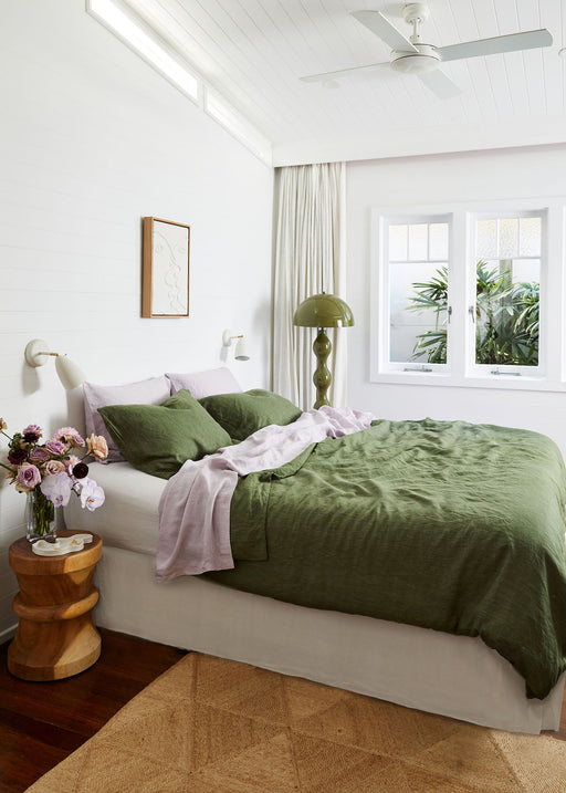 Three-Toned Linen Colour Combinations to Elevate Your Bedroom