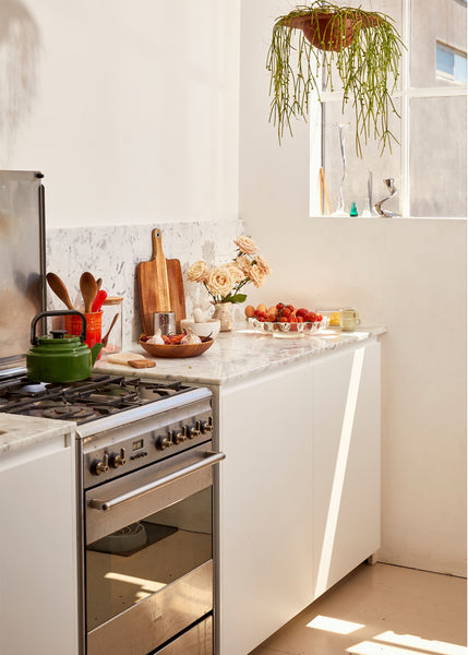 14 Landlord-Approved Hacks to Transform Your Rental Kitchen